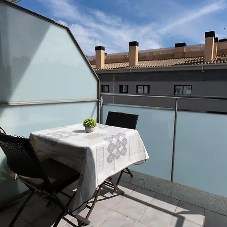 Penthouse Fenals 아파트
