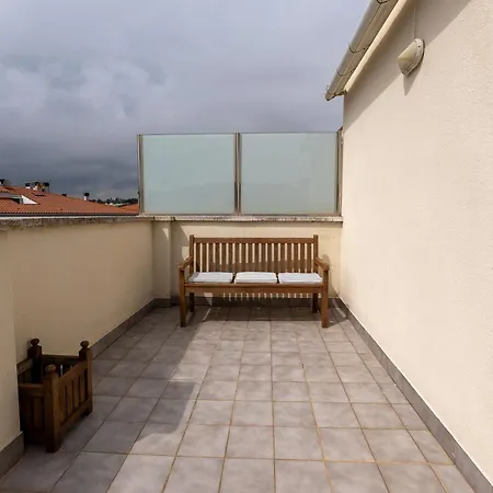 Penthouse Fenals 아파트 료렛 드 마르